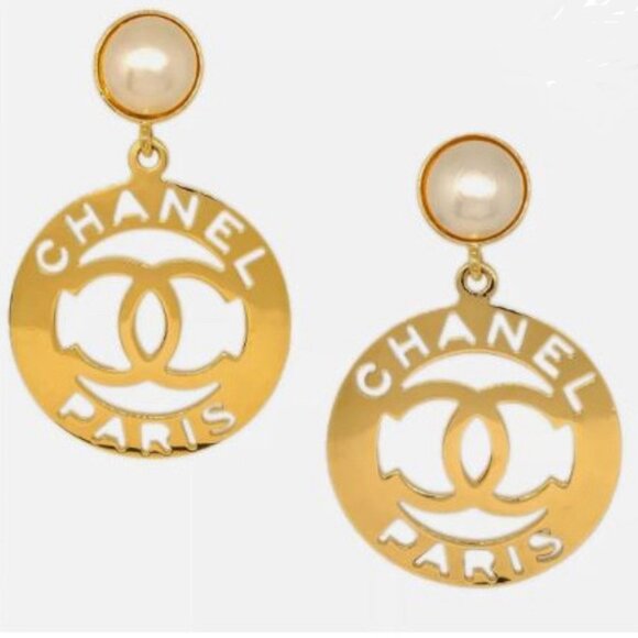 CHANEL Vintage CC disk Earrings -clip on - Picture 1 of 7